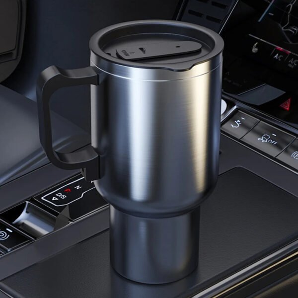 Tasse chauffante de voiture