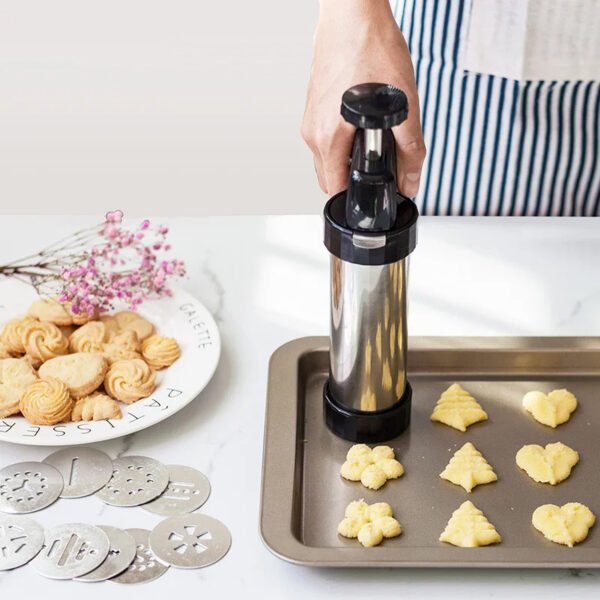 Presse à biscuits avec pistolet