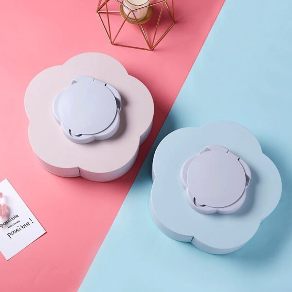 Boîte à bonbons à débordement de fleurs