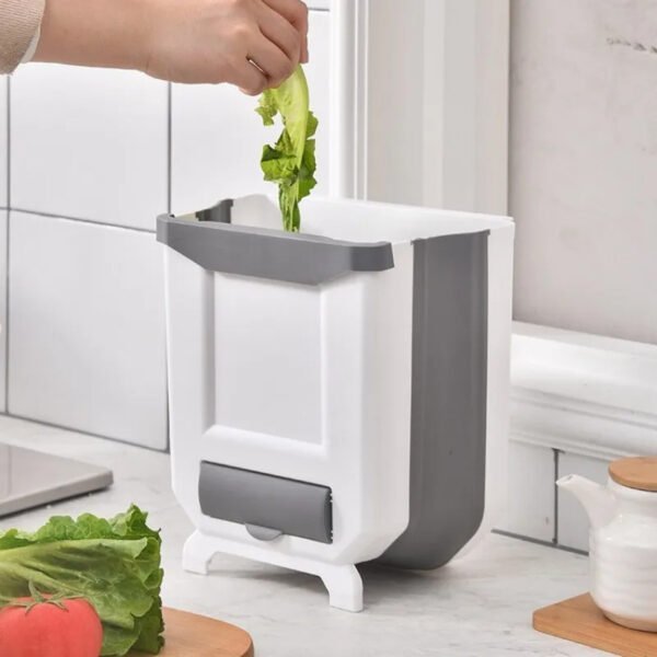 Poubelle murale de cuisine