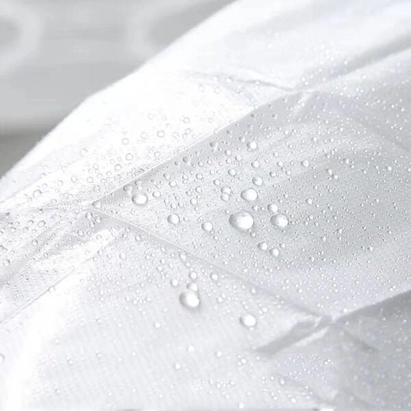 Housse jetable de toilette