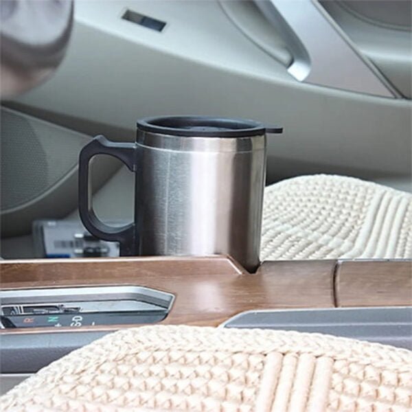 Tasse chauffante de voiture