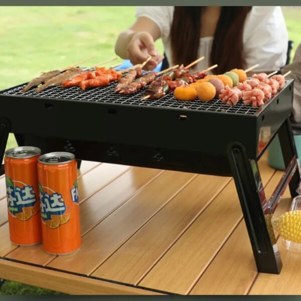 Grill à charbon portable
